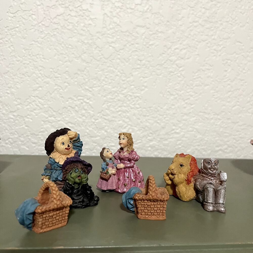 1997 Popular Imports Vintage Miniature Wizard of Oz Resin Figurines